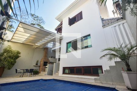 Casa para alugar com 400m², 4 quartos e 6 vagasPiscina