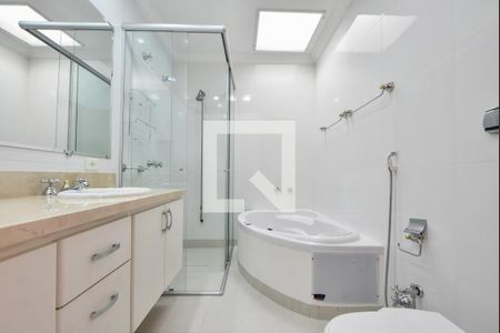 Casa para alugar com 400m², 4 quartos e 6 vagasBanheiro Suíte 01