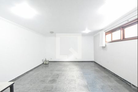 Casa para alugar com 400m², 4 quartos e 6 vagasSalão de Festas 