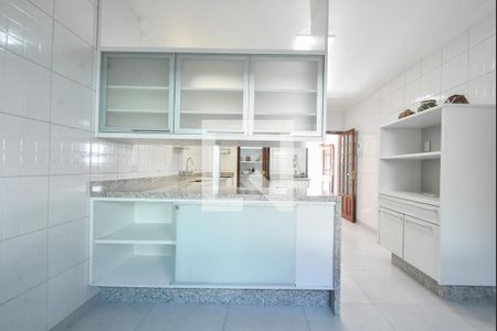 Casa para alugar com 400m², 4 quartos e 6 vagasCopa