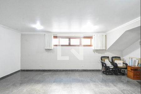 Casa para alugar com 400m², 4 quartos e 6 vagasSalão de Festas 
