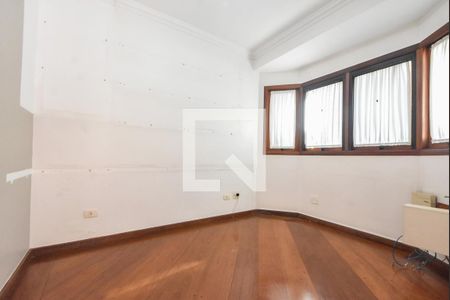 Casa para alugar com 400m², 4 quartos e 6 vagasSala Home Office