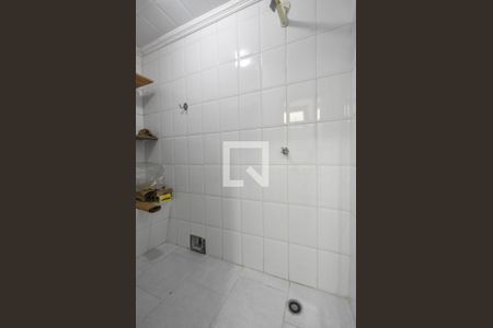 Casa para alugar com 400m², 4 quartos e 6 vagasSauna 