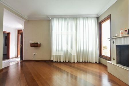 Casa para alugar com 400m², 4 quartos e 6 vagasSala 02