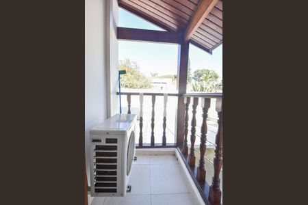 Casa para alugar com 400m², 4 quartos e 6 vagasVaranda Suíte 03