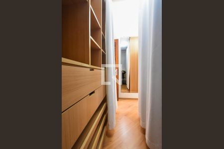 Casa para alugar com 400m², 4 quartos e 6 vagasCloset Suíte 01