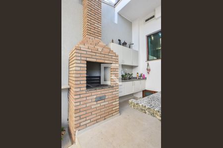 Casa para alugar com 400m², 4 quartos e 6 vagasChurrasqueira 