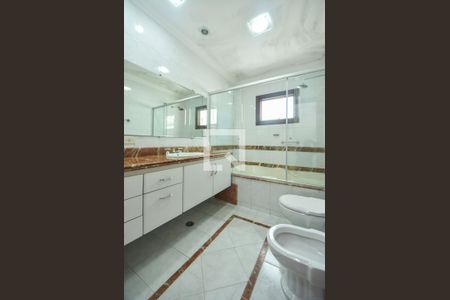 Casa para alugar com 400m², 4 quartos e 6 vagasBanheiro Suíte 02