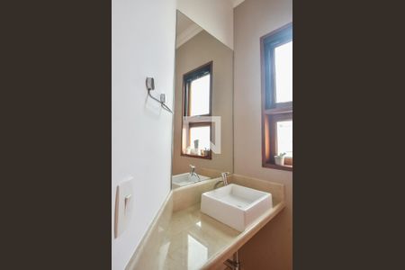 Casa para alugar com 400m², 4 quartos e 6 vagasLavabo