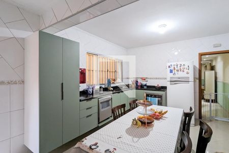 Casa à venda com 147m², 3 quartos e 2 vagasCozinha