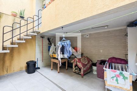 Casa à venda com 147m², 3 quartos e 2 vagasChurrasqueira e quintal