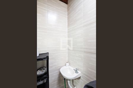 Casa à venda com 147m², 3 quartos e 2 vagasBanheiro de serviço