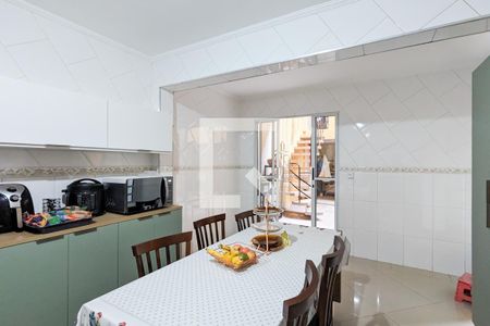 Casa à venda com 147m², 3 quartos e 2 vagasCozinha