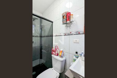 Casa à venda com 147m², 3 quartos e 2 vagasBanheiro da suíte