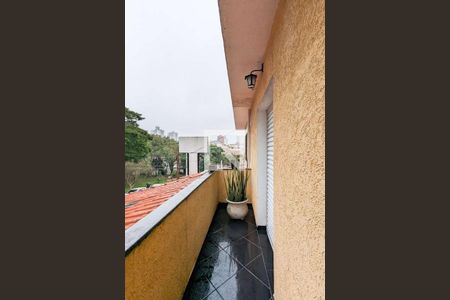 Casa à venda com 147m², 3 quartos e 2 vagasVaranda