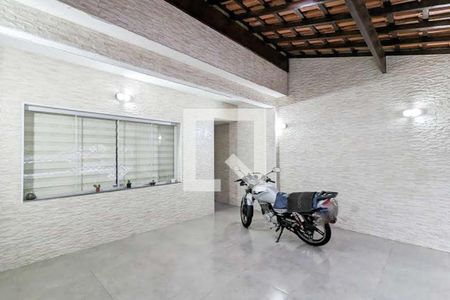 Casa à venda com 147m², 3 quartos e 2 vagasGaragem