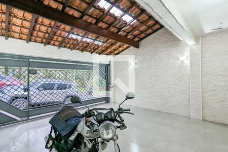 Casa à venda com 147m², 3 quartos e 2 vagasGaragem