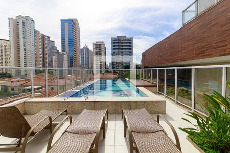 Apartamento à venda com 130m², 2 quartos e 2 vagasPiscina