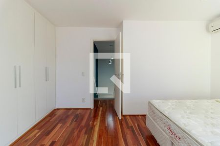 Apartamento à venda com 130m², 2 quartos e 2 vagasSuíte 1