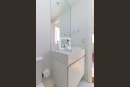 Apartamento à venda com 130m², 2 quartos e 2 vagasSuíte 2 - Banheiro