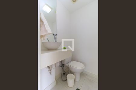 Apartamento à venda com 130m², 2 quartos e 2 vagasLavabo