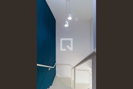 Apartamento à venda com 130m², 2 quartos e 2 vagasEscada