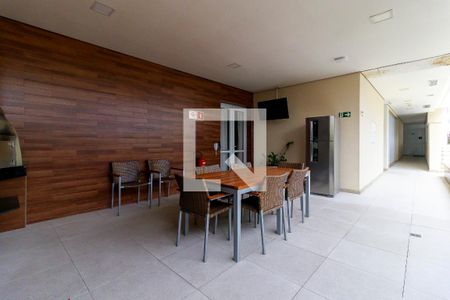 Apartamento à venda com 130m², 2 quartos e 2 vagasChurrasqueira