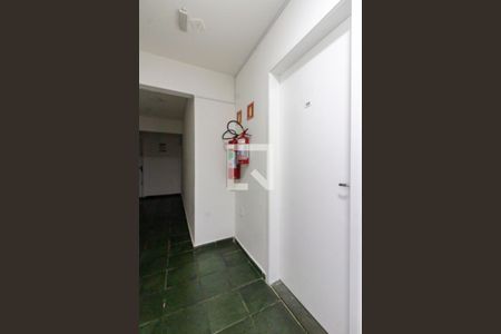 Apartamento para alugar com 42m², 2 quartos e 1 vaga Apartamento para alugar com 42m², 2 quartos e 1 vagaHall de Entrada