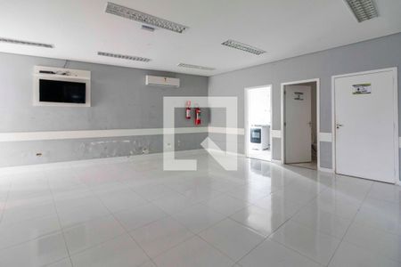 Apartamento para alugar com 42m², 2 quartos e 1 vaga Apartamento para alugar com 42m², 2 quartos e 1 vagaSalão de Festas
