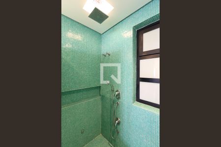 Apartamento à venda com 225m², 3 quartos e 2 vagas Apartamento à venda com 225m², 3 quartos e 2 vagasBanheiro Corredor