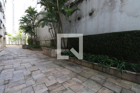 Apartamento à venda com 225m², 3 quartos e 2 vagas Apartamento à venda com 225m², 3 quartos e 2 vagasÁrea Comum - Jardim