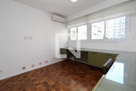 Apartamento à venda com 225m², 3 quartos e 2 vagas Apartamento à venda com 225m², 3 quartos e 2 vagasQuarto 1 - Escritório