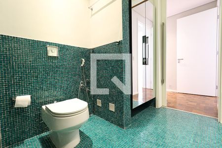 Apartamento à venda com 225m², 3 quartos e 2 vagas Apartamento à venda com 225m², 3 quartos e 2 vagasQuarto 3 Suíte - Banheiro