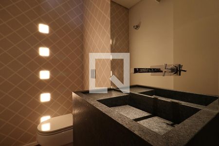 Apartamento à venda com 225m², 3 quartos e 2 vagas Apartamento à venda com 225m², 3 quartos e 2 vagasLavabo