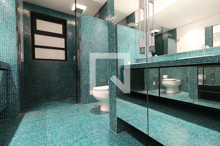 Apartamento à venda com 225m², 3 quartos e 2 vagas Apartamento à venda com 225m², 3 quartos e 2 vagasQuarto 3 Suíte - Banheiro