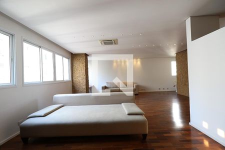 Apartamento à venda com 225m², 3 quartos e 2 vagas Apartamento à venda com 225m², 3 quartos e 2 vagasSala