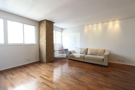 Apartamento à venda com 225m², 3 quartos e 2 vagas Apartamento à venda com 225m², 3 quartos e 2 vagasSala