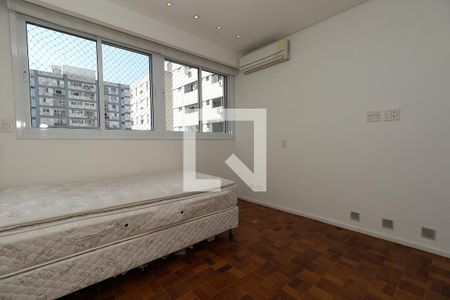 Apartamento à venda com 225m², 3 quartos e 2 vagas Apartamento à venda com 225m², 3 quartos e 2 vagasQuarto 2