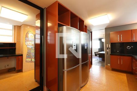 Apartamento à venda com 225m², 3 quartos e 2 vagas Apartamento à venda com 225m², 3 quartos e 2 vagasCozinha