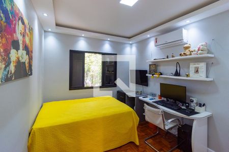 Casa à venda com 220m², 4 quartos e 4 vagasQuarto 3