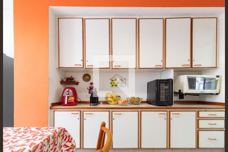 Casa à venda com 220m², 4 quartos e 4 vagasCozinha