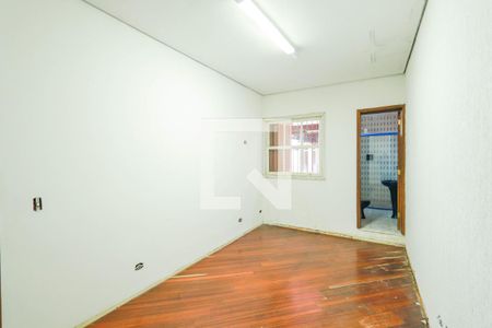 Casa à venda com 415m², 4 quartos e 4 vagas Casa à venda com 415m², 4 quartos e 4 vagasSuíte 1