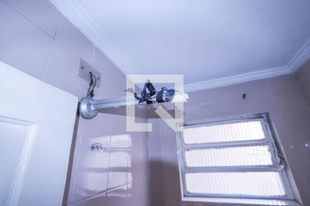 Casa à venda com 415m², 4 quartos e 4 vagas Casa à venda com 415m², 4 quartos e 4 vagasBanheiro de Serviço