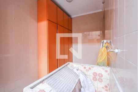 Casa à venda com 415m², 4 quartos e 4 vagas Casa à venda com 415m², 4 quartos e 4 vagasÁrea de Serviço