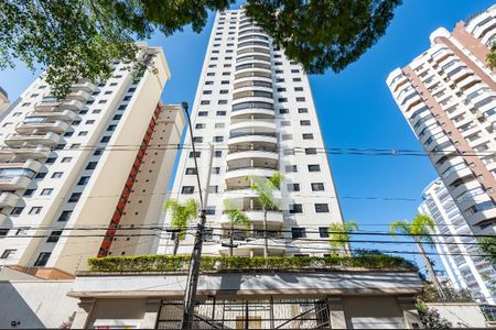 Apartamento para alugar com 80m², 3 quartos e 2 vagasFachada