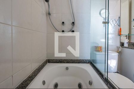 Apartamento para alugar com 80m², 3 quartos e 2 vagasBanheiro da Suíte