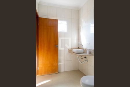 Casa à venda com 304m², 3 quartos e 5 vagasBanheiro quarto 2 