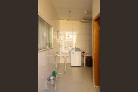 Casa à venda com 304m², 3 quartos e 5 vagasÁrea de Serviço