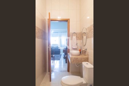 Banheiro de casa à venda com 3 quartos, 304m² em Vila Isolina Mazzei, São Paulo