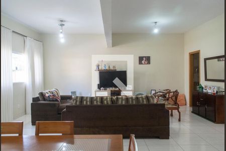 Sala de casa à venda com 3 quartos, 304m² em Vila Isolina Mazzei, São Paulo